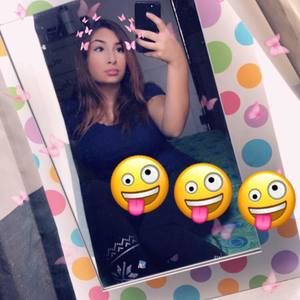 Meet your Posher, Nicole